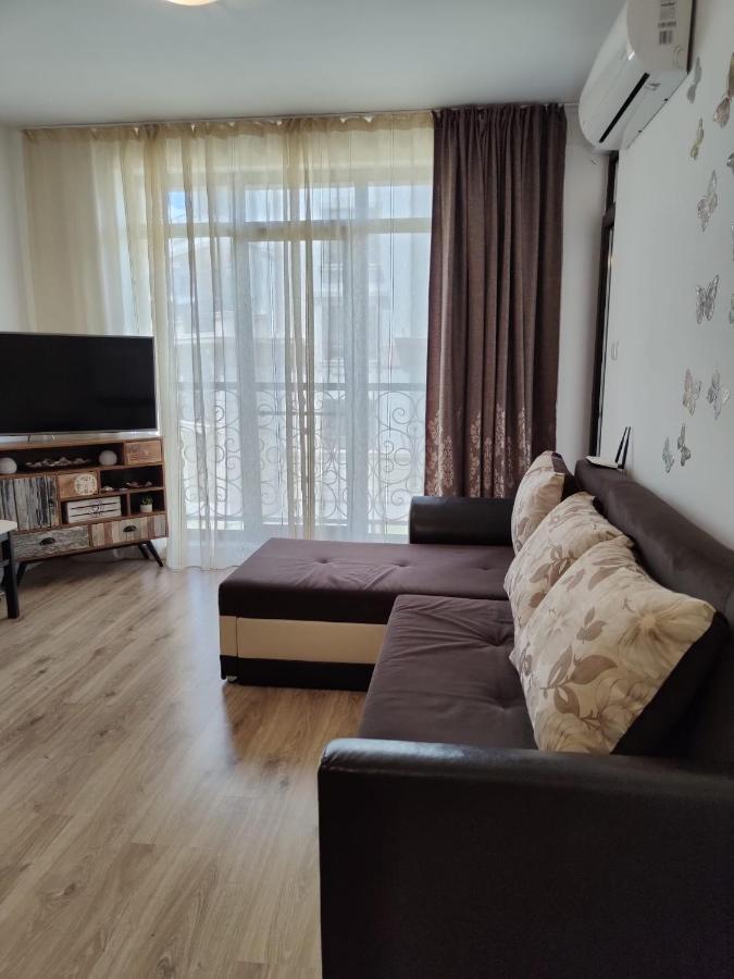 Studio Aivasovskij Park - Meters Away From Beach Pomorie Exterior photo