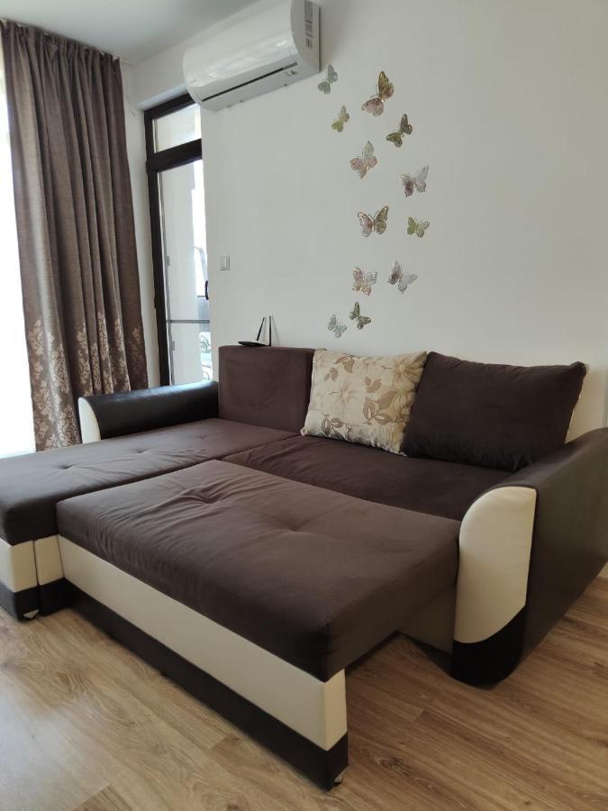 Studio Aivasovskij Park - Meters Away From Beach Pomorie Exterior photo